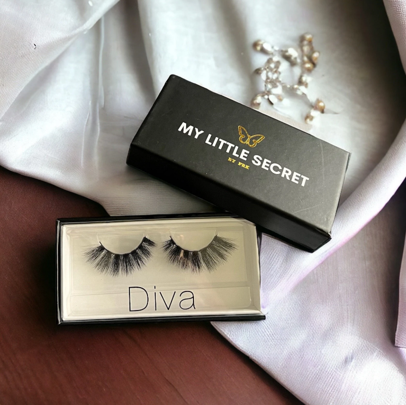Diva Lashes | Bold Glam Faux Mink Lashes for Maximum Drama – My Little Secret